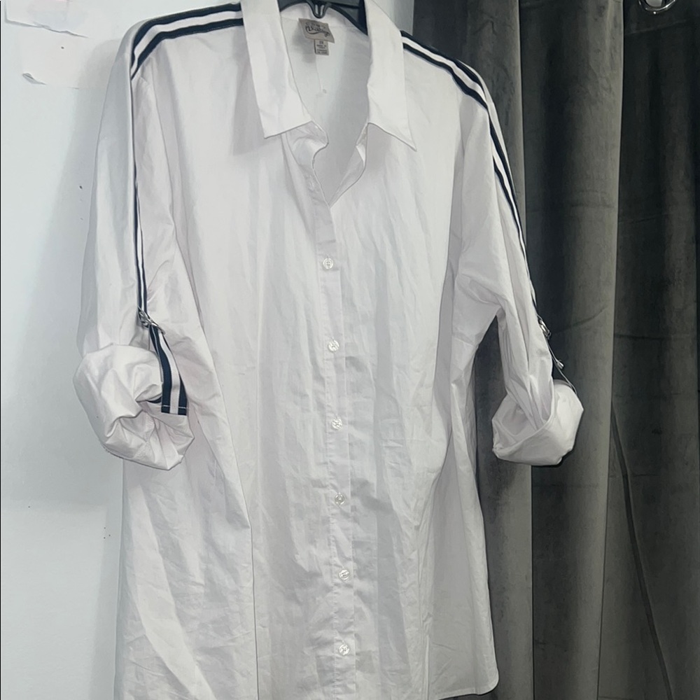 White Button-down Shirt with Black Stripes long sleeves NWOT 2X Office attire